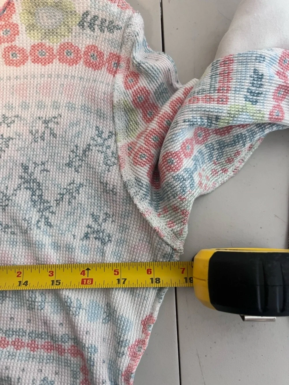Sundance Sz M Artistic Soul Patchwork Floral Print Boho 100% Cotton Thermal Top